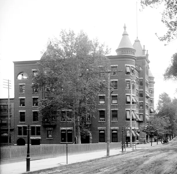 Photo 053-571-449