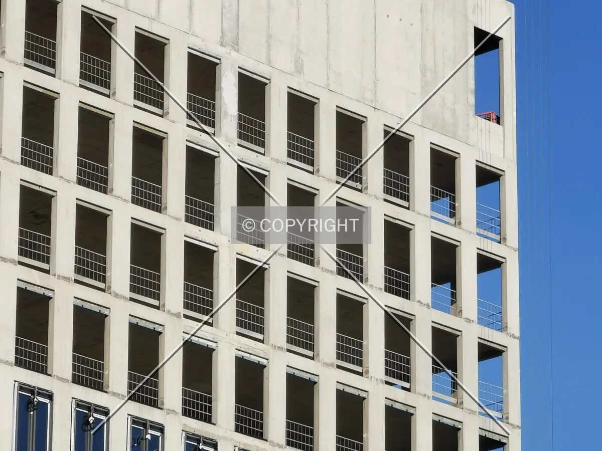 Photo 535-977-729