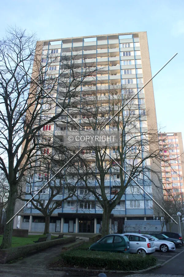 Northeast view from Allée de Brno.