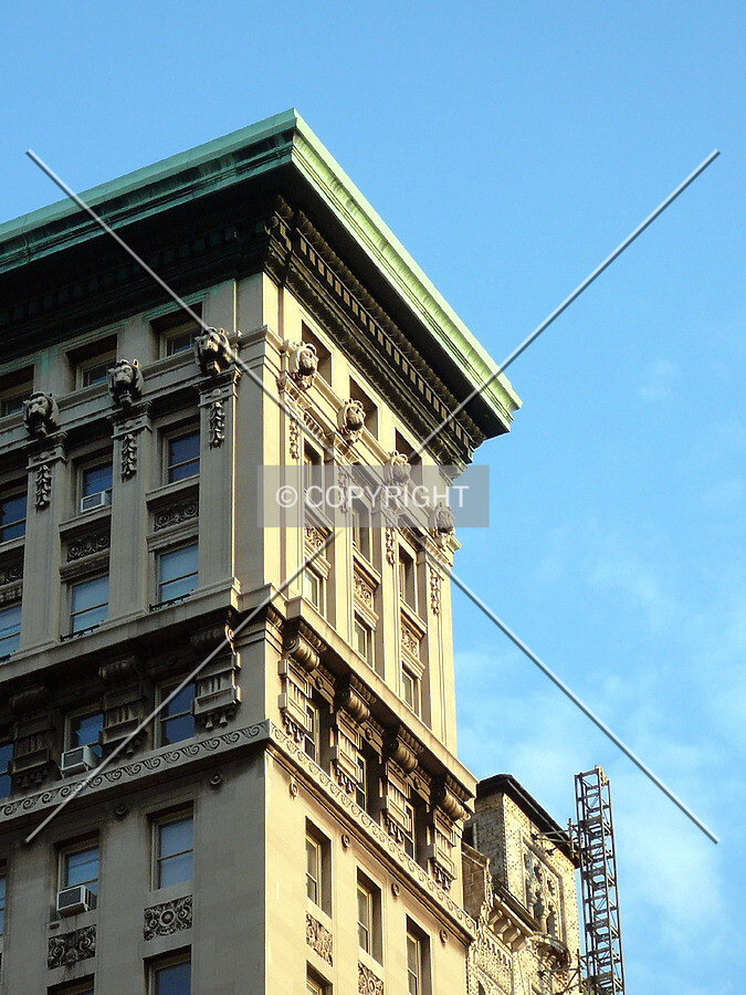 Detail of the top at the southeast corner