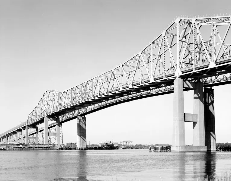 Photo 537-725-056