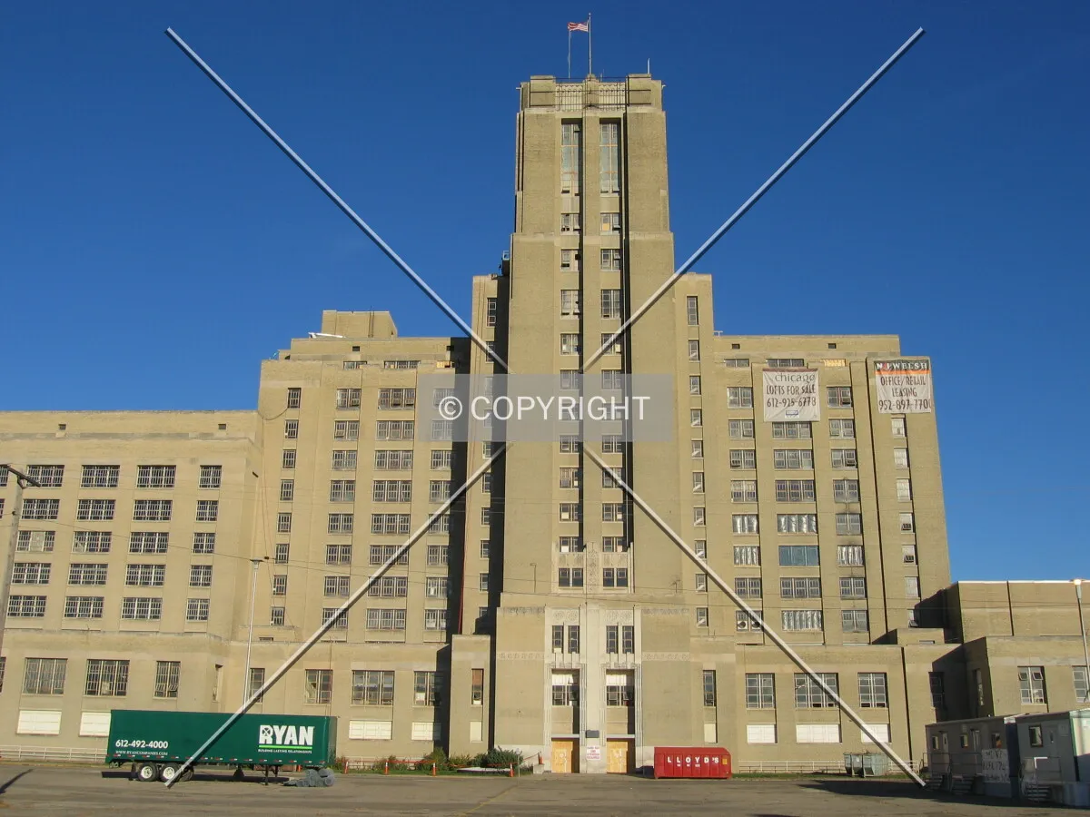 View from Chicago Avenue, directly to the west