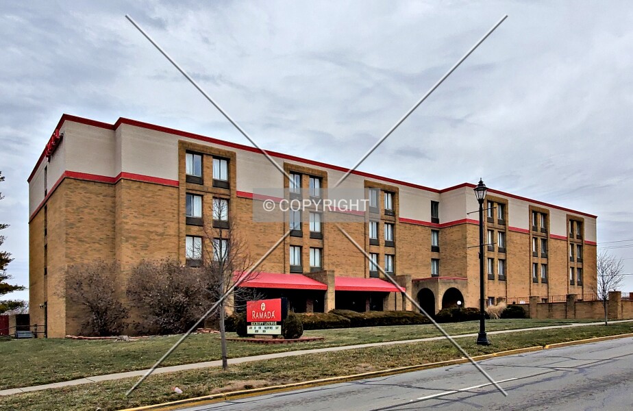 Ramada Xenia