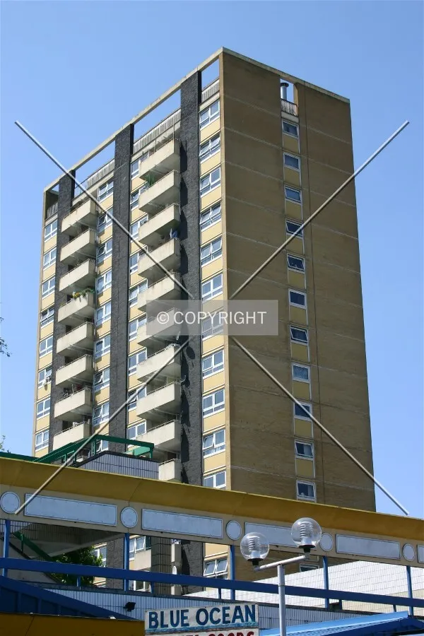View of the top from Kilburn High Road