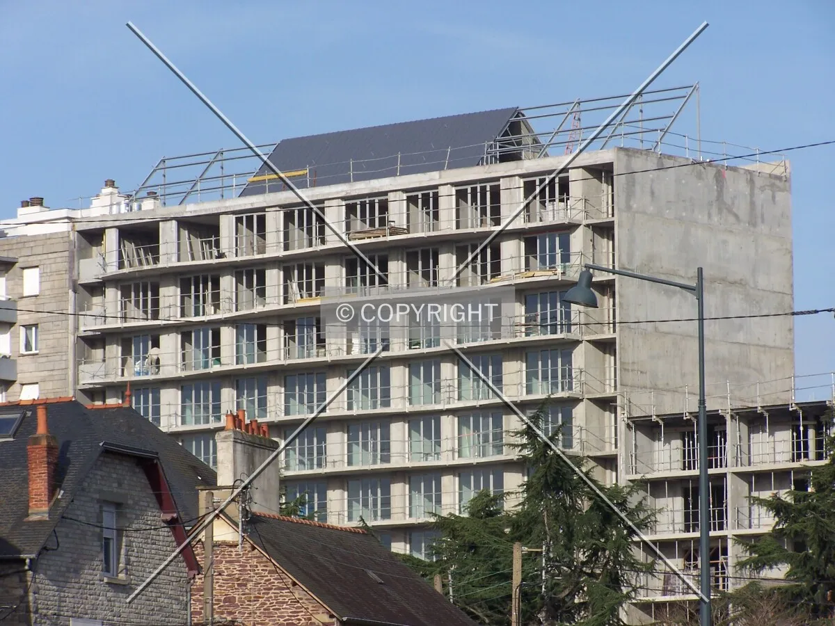 Réalisation de la toiture vue de l'angle sud-est