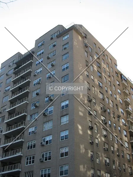 Photo 541-679-889