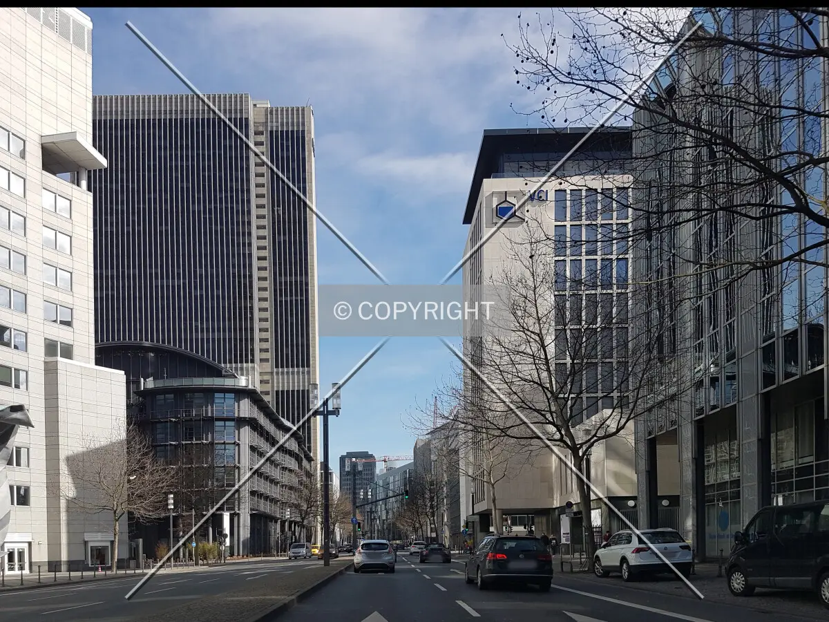 Mainzer Landstraße and FBC (left)