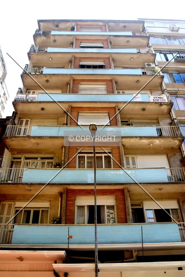 Looking up from across Marechal Floriano Peixoto Street