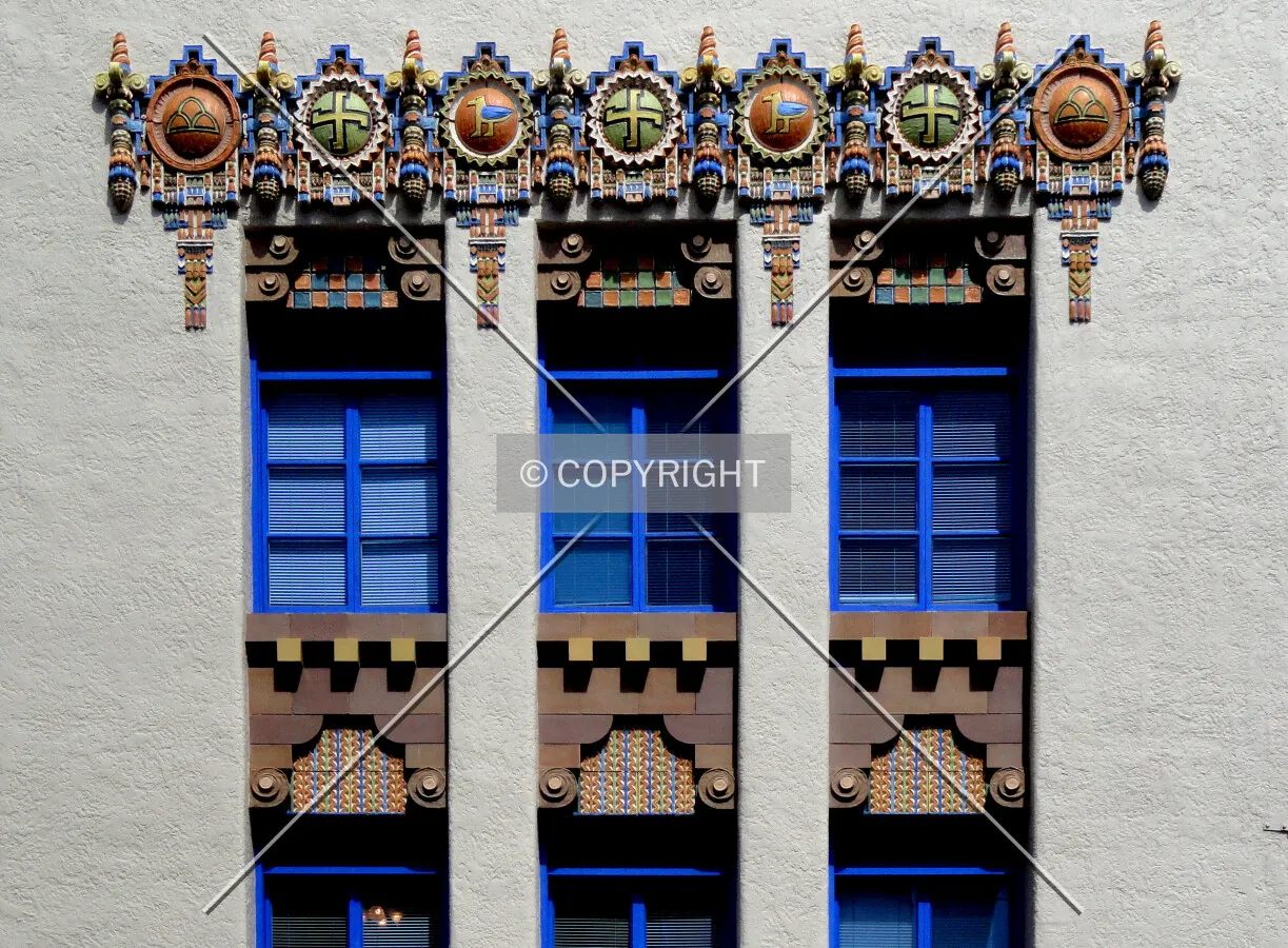 Western facade detail