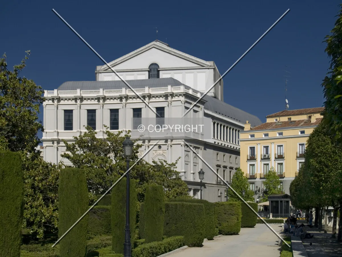 View from Plaza de Oriente