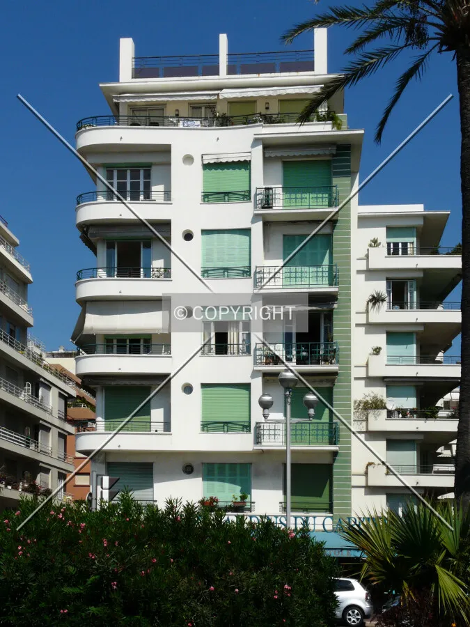 South side from across Promenade des Anglais