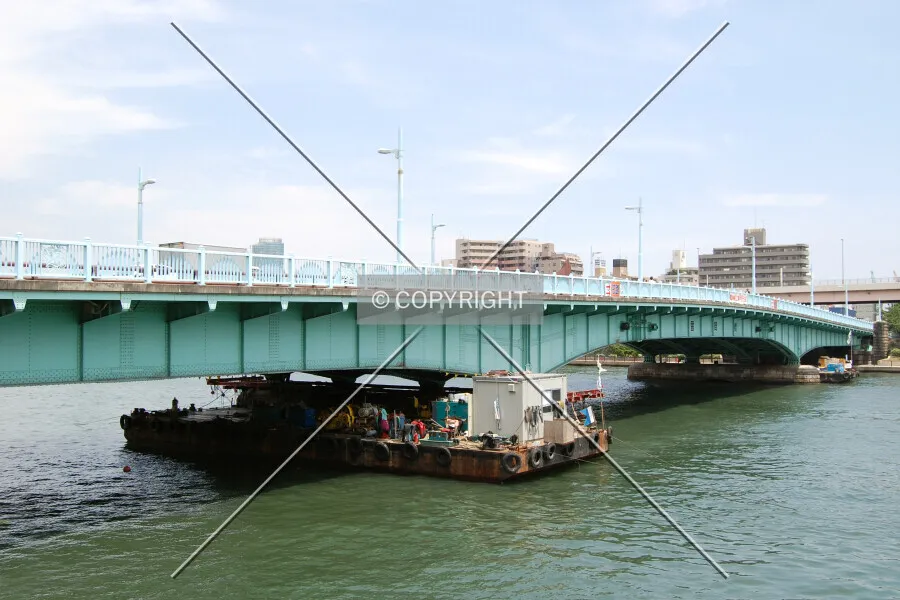 Photo 547-176-708