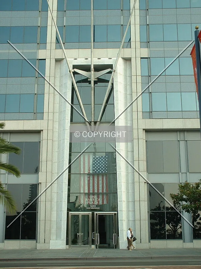 View of Broadway entrance