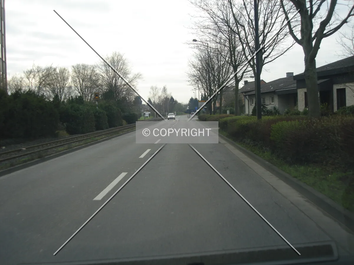 Photo 548-276-436