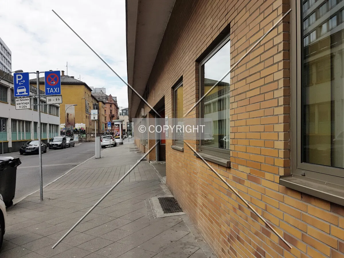 Photo 548-723-821