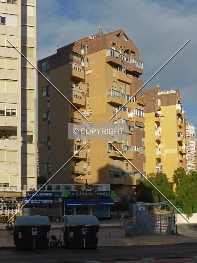 Photo 054-911-778