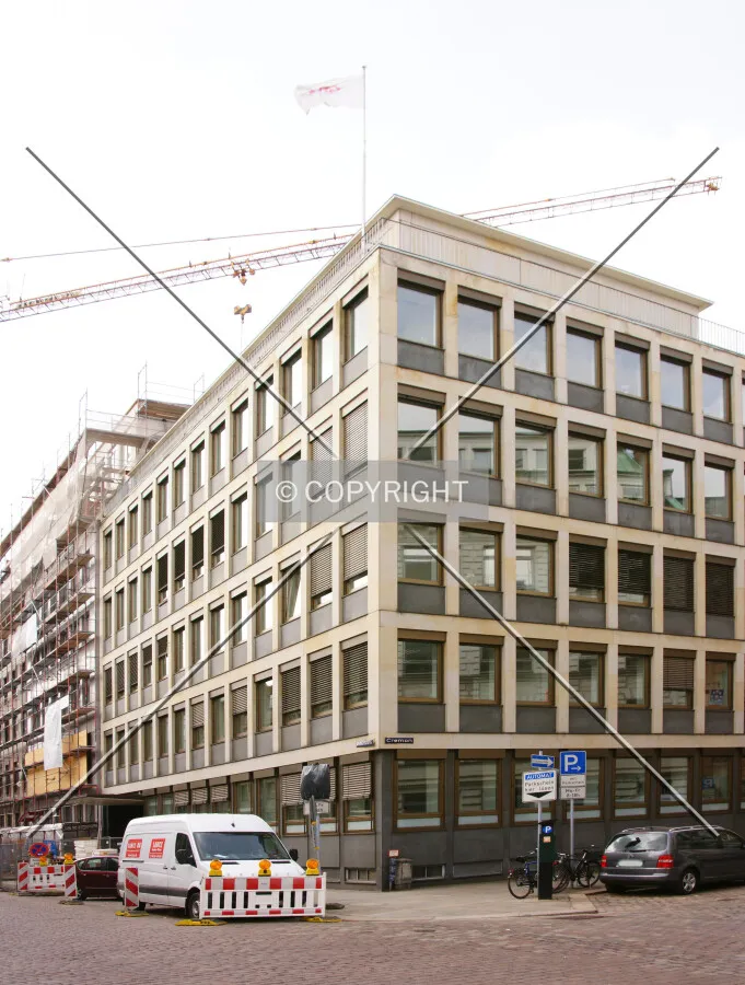 Photo 054-940-067
