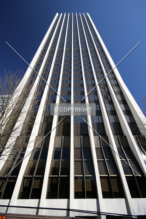 Looking up the southern facade