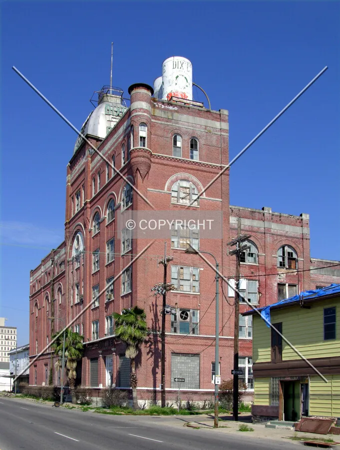 Looking northwest from Tulane Avenue