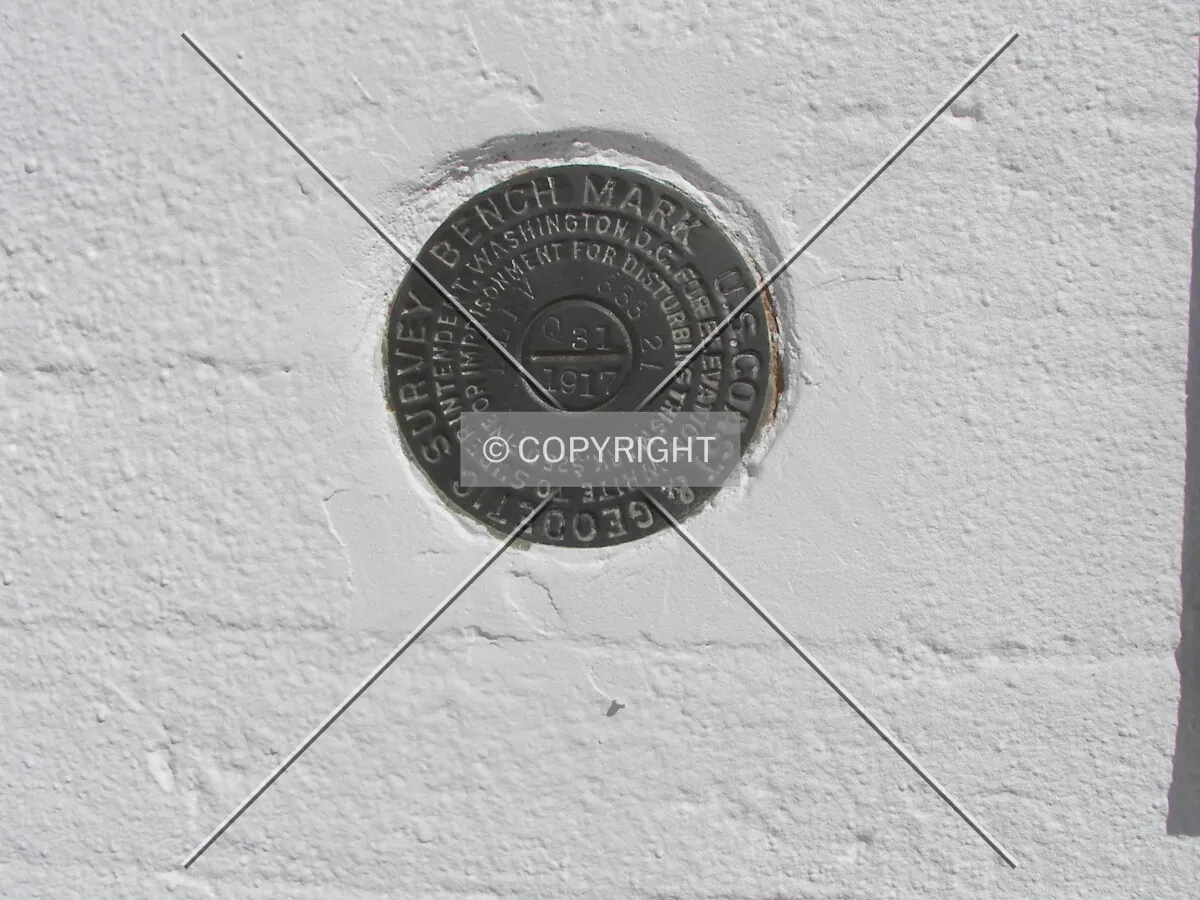 Geodetic survey marker