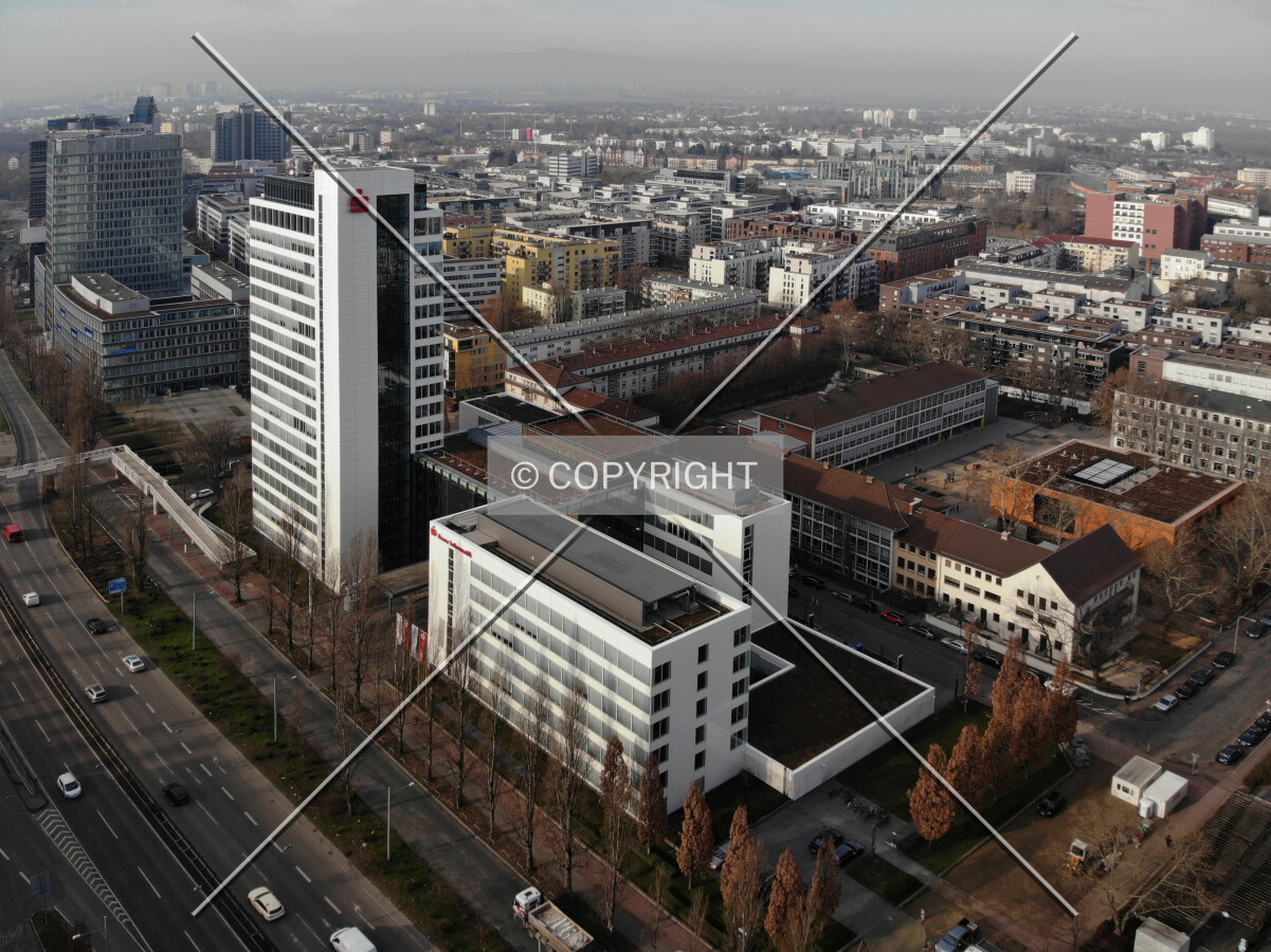 The complex of Sparkassen Finanz-Informatik in Frankfurt