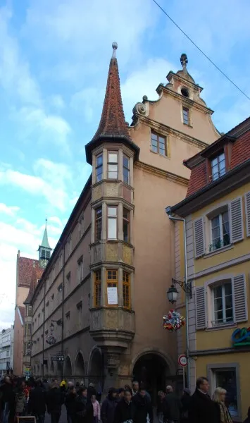 24 Grand Rue