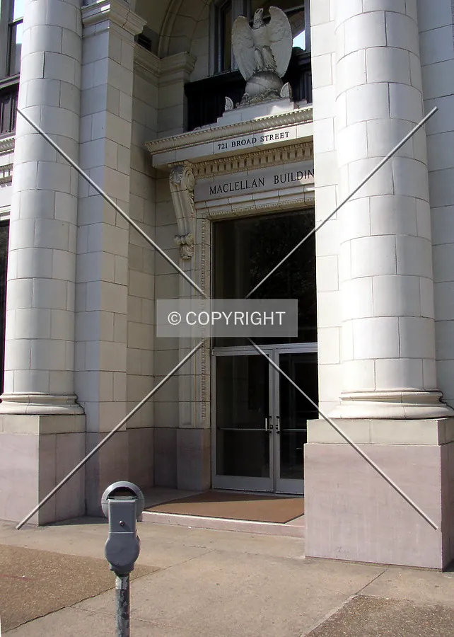 Main entrance off Broad Street