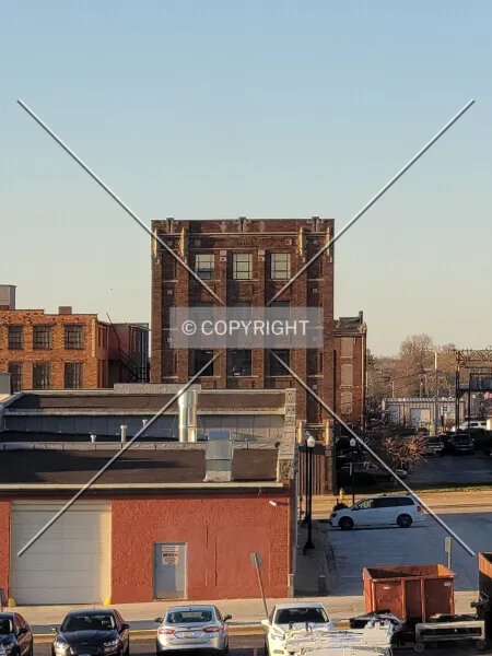 Photo 555-799-384