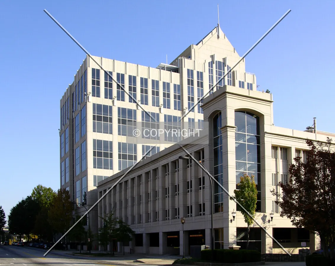 Looking east from Richardson Street