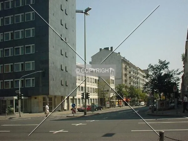 Photo 558-200-836