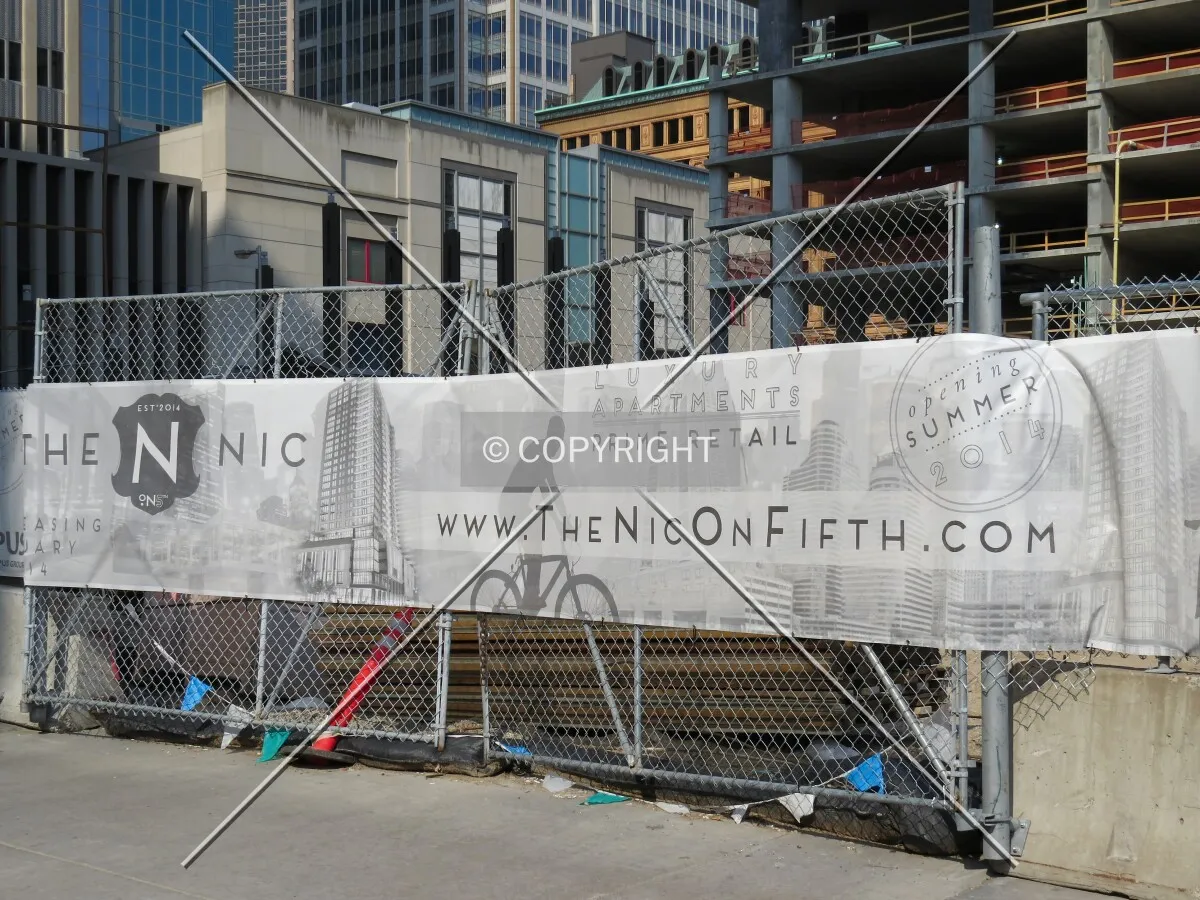 Construction banner along Marquette Avenue