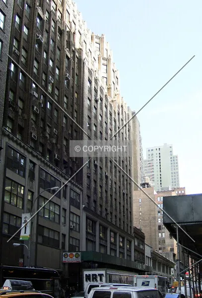 Photo 055-996-983