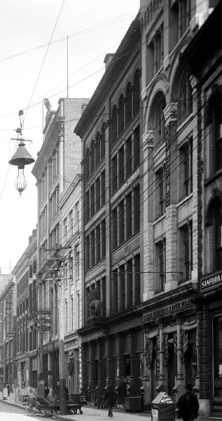 Photo 561-261-065