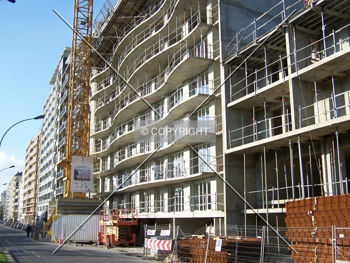 Intégration de l'immeuble à l'ensemble de l'Avenue Aristide Briand