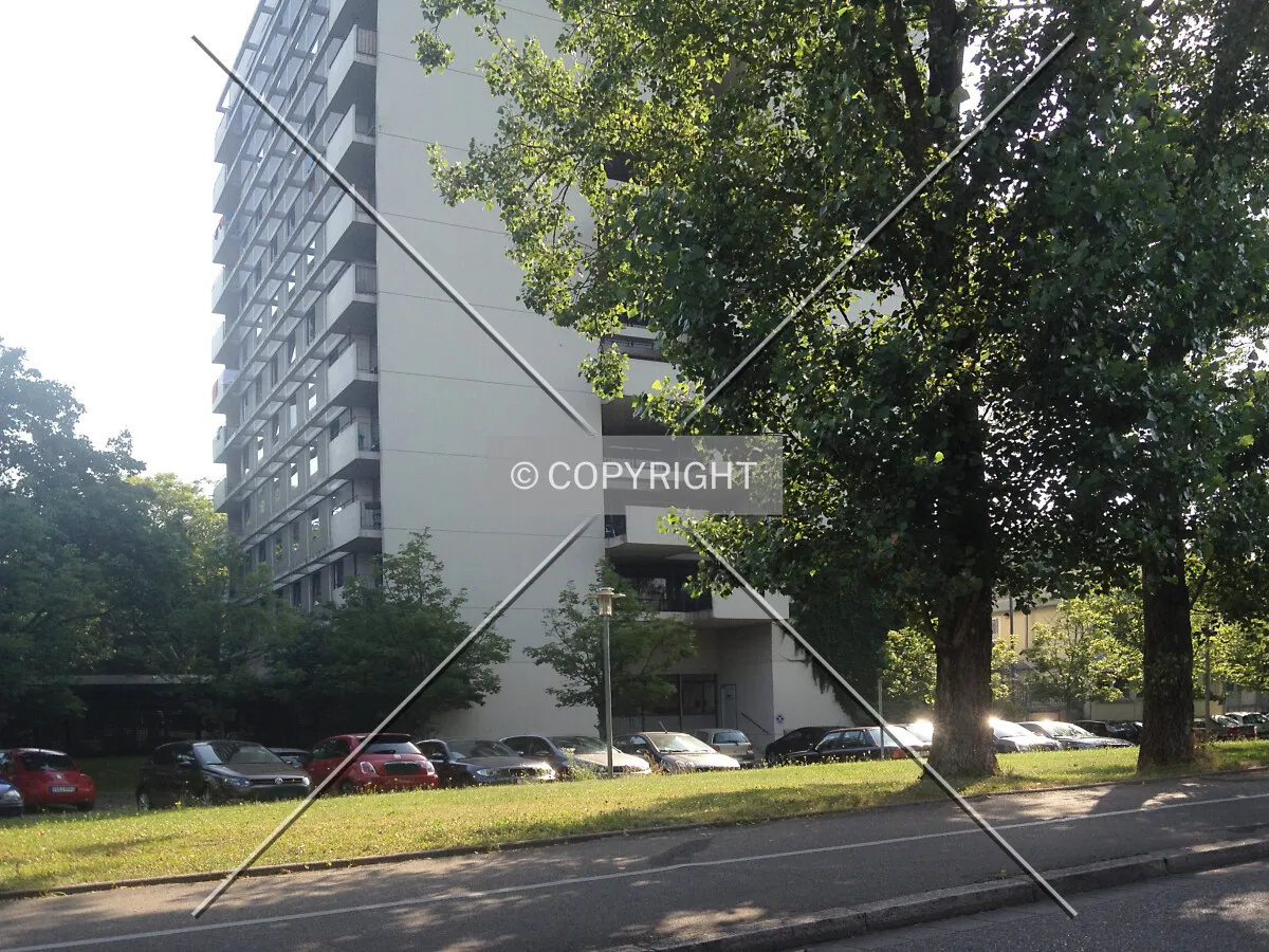 Photo 056-213-448