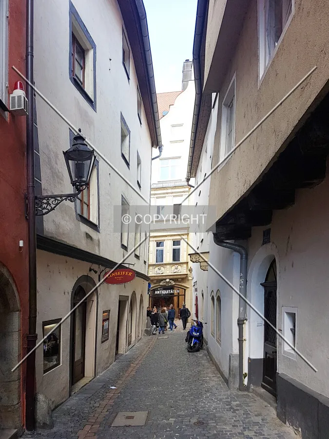 Photo 562-916-968