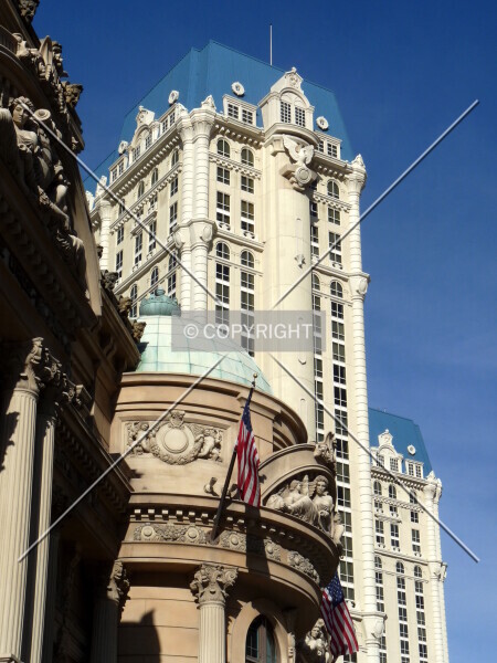 Photo 056-378-918