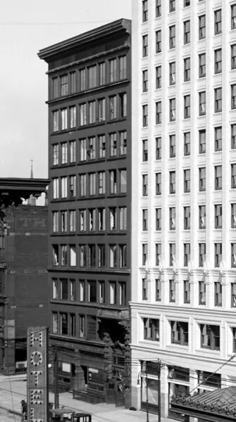 Photo 564-213-036