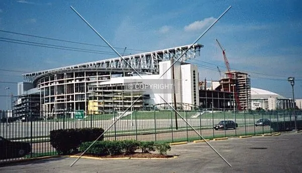 Reliant Stadium with Texas Medical Center in the background, and Astrodome to the right