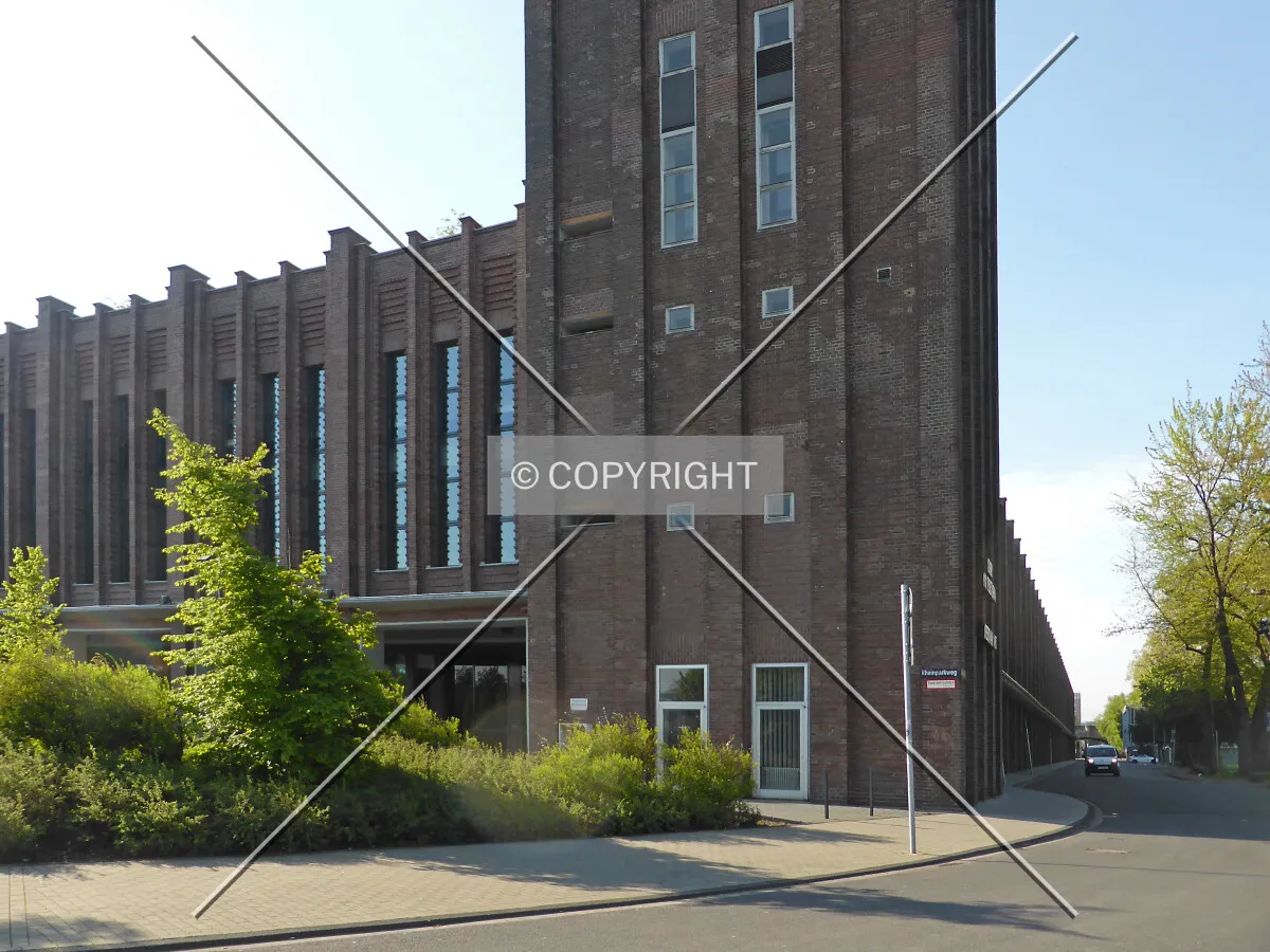 Photo 056-452-757