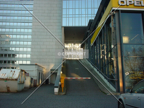 Entrance to the parking deck at Alfred-Herrhausen-Allee