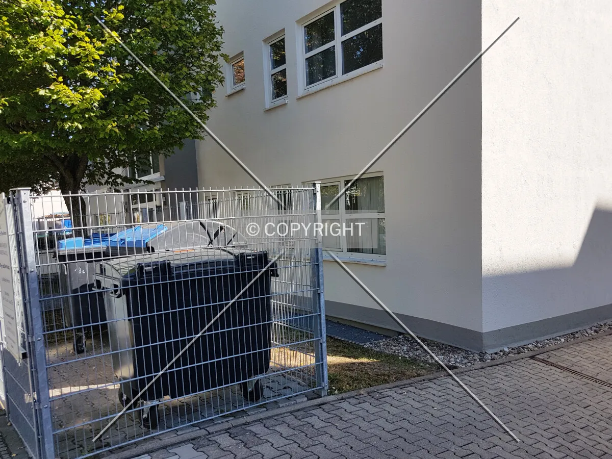 Photo 566-135-872