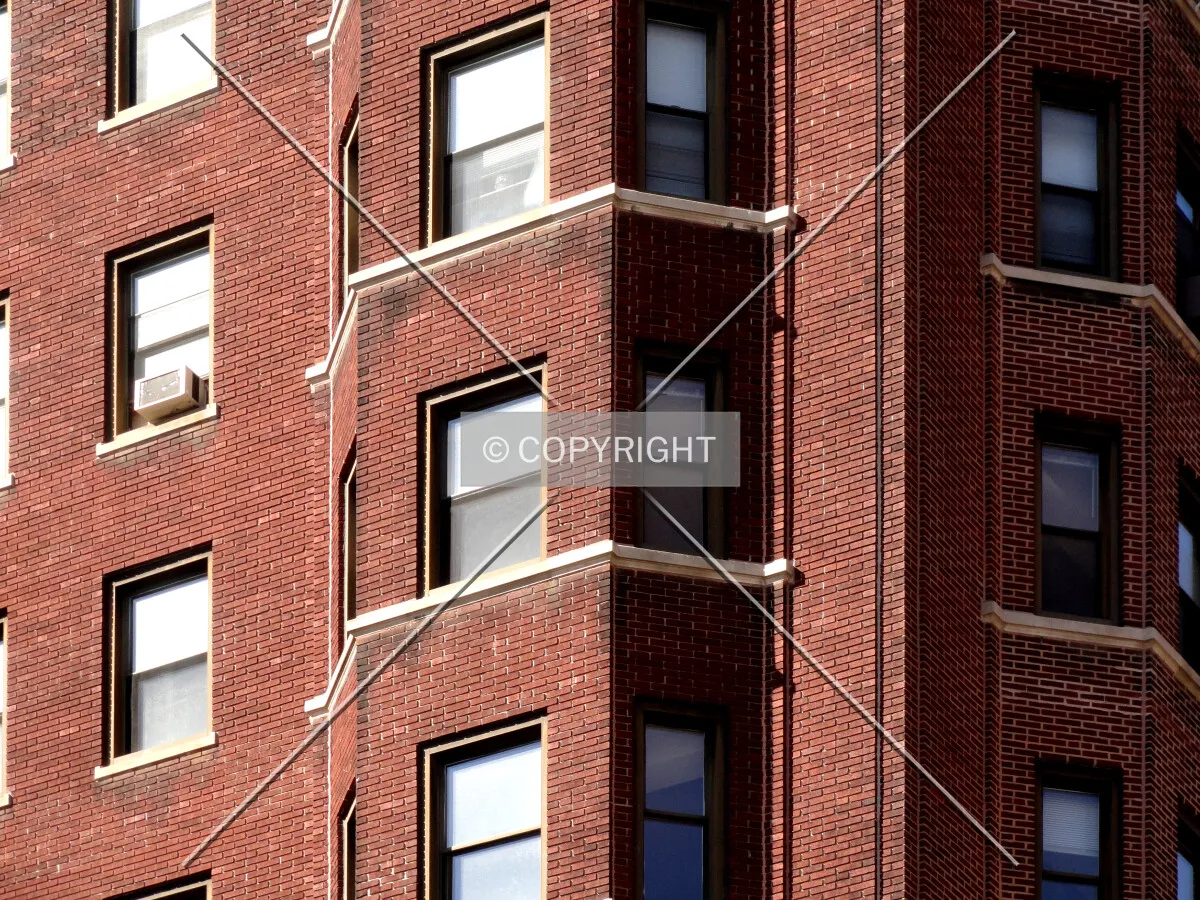 Southeast corner facade detail