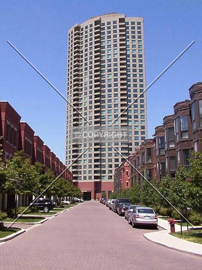 Looking north on one of the brick streets of Kinzie Park