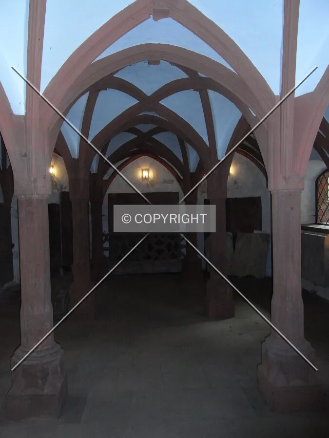 Crypt below Kilianskapelle