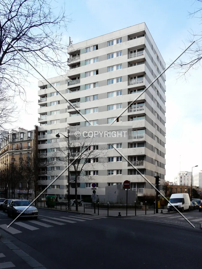 Southeast view from Rue de Tolbiac