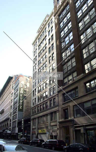 Photo 568-172-408