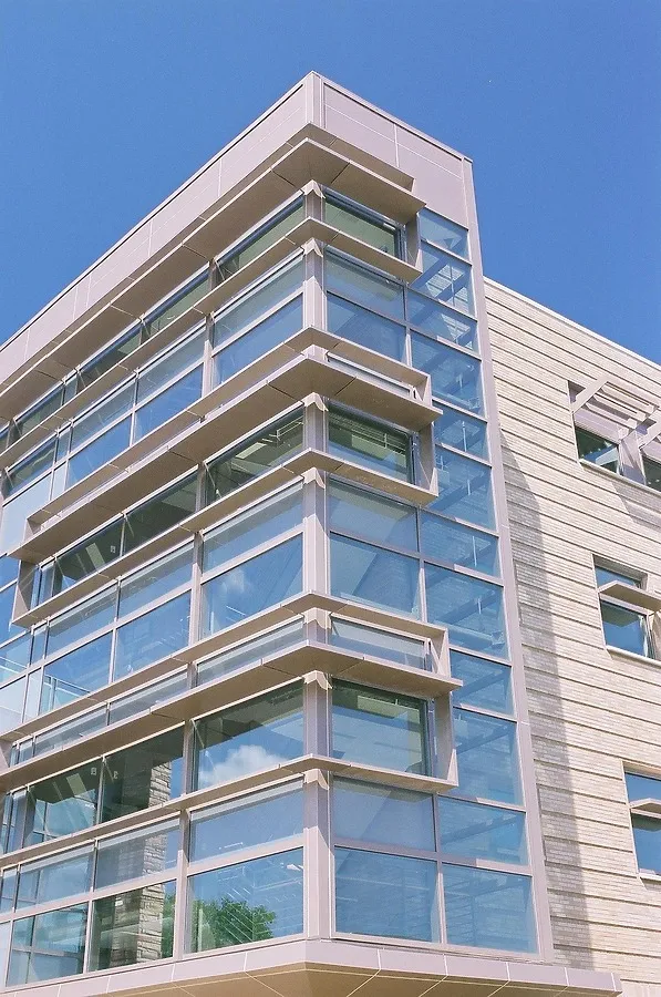 Sunshading on the southwest corner