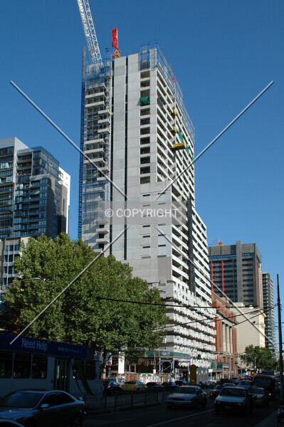 056-877-108