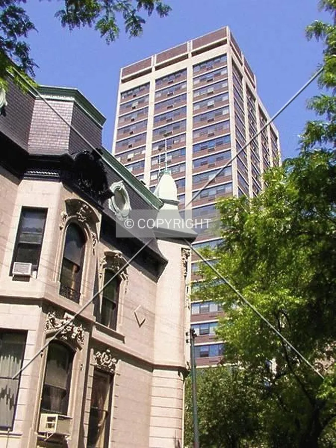 Looking north on Hampden Court